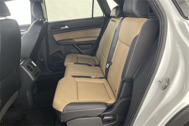 Photo of 2023 Pure White Volkswagen Atlas Cross Sport
