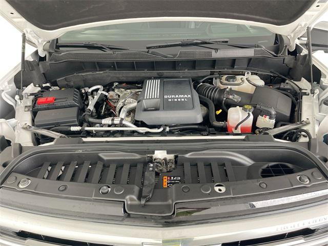 Photo of 2023 Pearl Chevrolet Silverado 1500