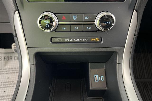 Photo of 2023 ATLAS BLUE Ford Edge
