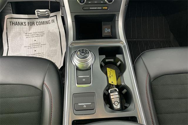 Photo of 2023 ATLAS BLUE Ford Edge