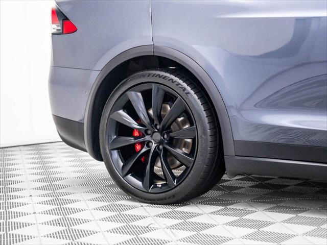 Photo of 2019 Solid Black Tesla Model X