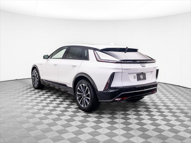 Photo of 2025 Crystal White Tricoat Cadillac LYRIQ