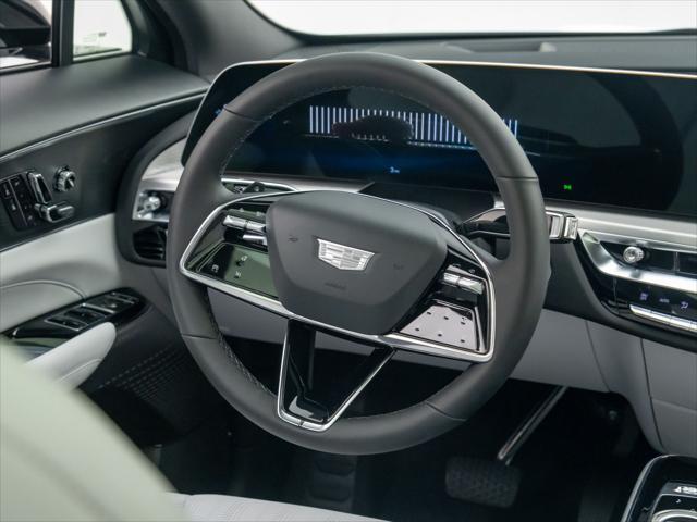Photo of 2025 Crystal White Tricoat Cadillac LYRIQ