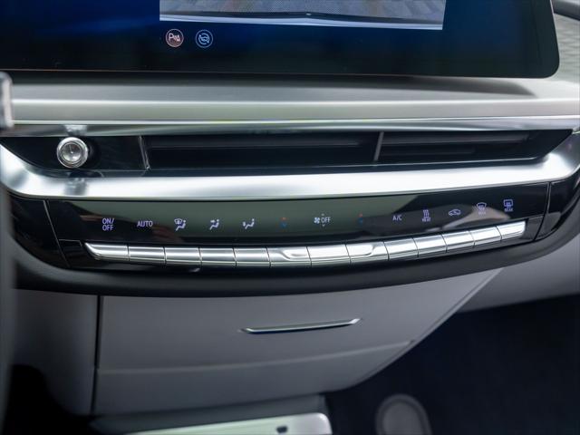 Photo of 2025 Crystal White Tricoat Cadillac LYRIQ
