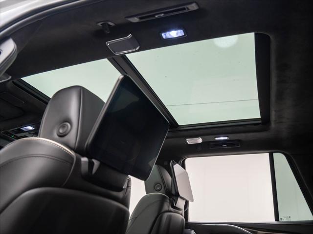 Photo of 2023 Crystal White Tricoat Cadillac Escalade
