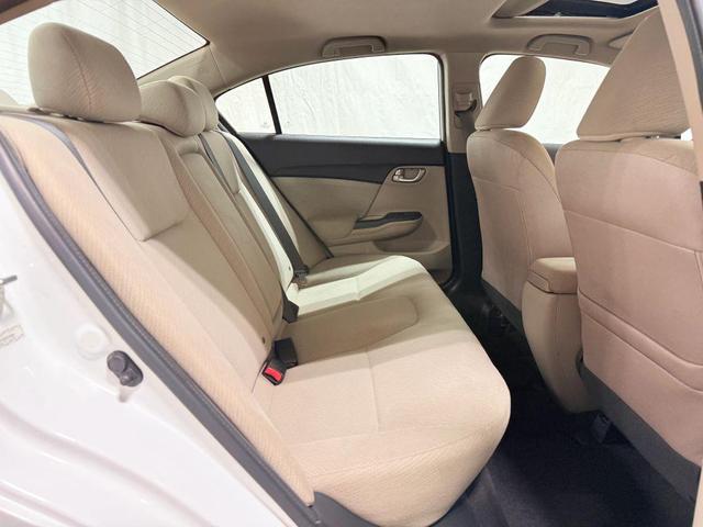 Photo of 2013 Taffeta White Honda Civic