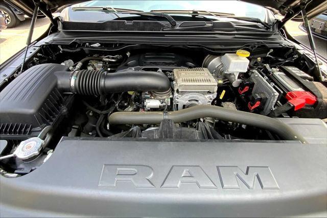 Photo of 2022 Granite Crystal Metallic Clearcoat RAM 1500