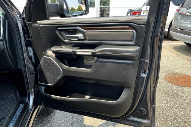 Photo of 2022 Granite Crystal Metallic Clearcoat RAM 1500