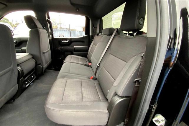 Photo of 2024 Onyx Black GMC Sierra 1500