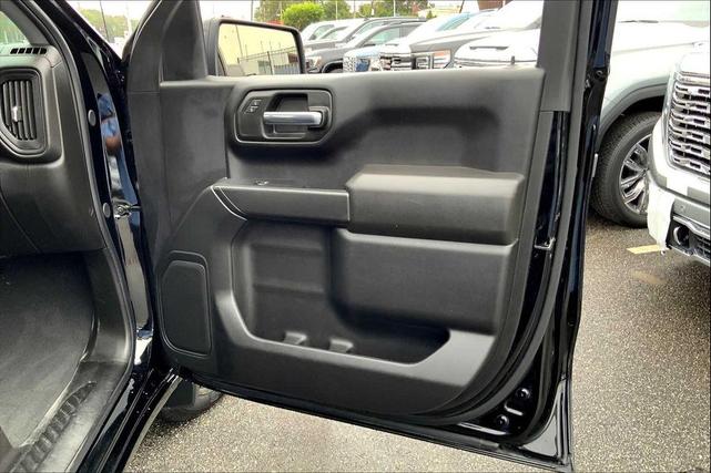 Photo of 2024 Onyx Black GMC Sierra 1500