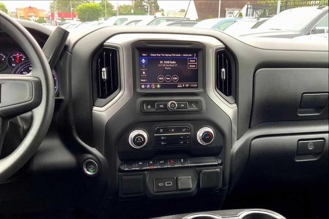 Photo of 2024 Onyx Black GMC Sierra 1500