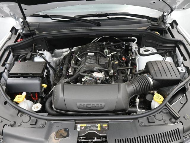 Photo of 2025 White Knuckle Clearcoat Dodge Durango