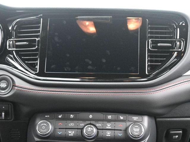 Photo of 2025 White Knuckle Clearcoat Dodge Durango