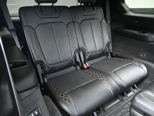 Photo of 2022 Rocky Mountain Pearlcoat Jeep Grand Cherokee L