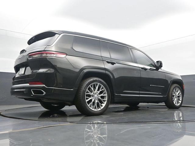 Photo of 2022 Rocky Mountain Pearlcoat Jeep Grand Cherokee L