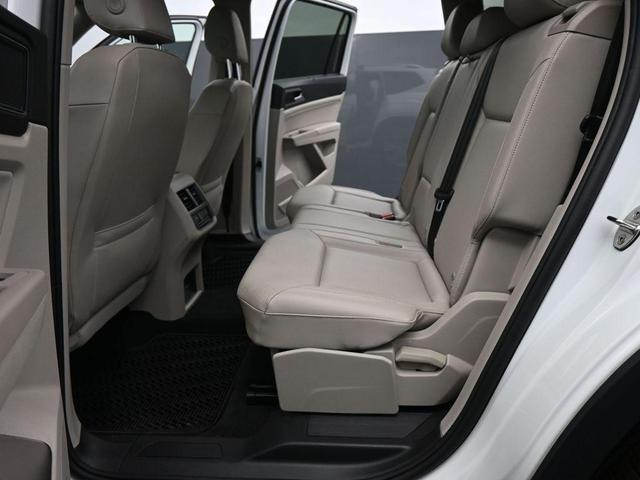 Photo of 2019 Pure White Volkswagen Atlas