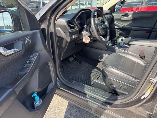 Photo of 2020 Magnetic Ford Escape