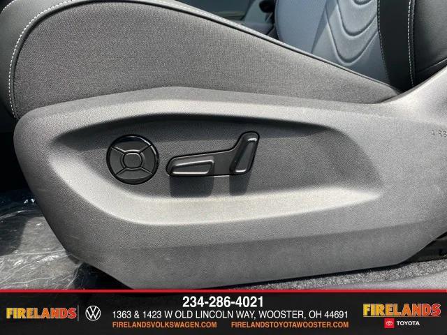 Photo of 2025 Pyrite Silver Volkswagen Tiguan