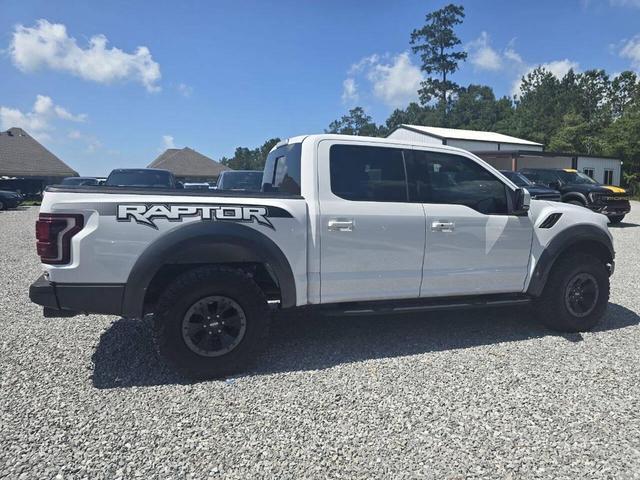 Photo of 2018 Oxford White Ford F-150