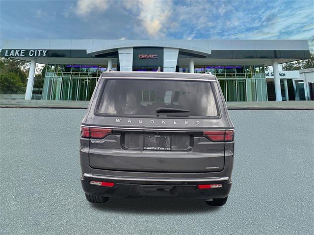Photo of 2022 Baltic Gray Metallic Clearcoat Jeep Wagoneer