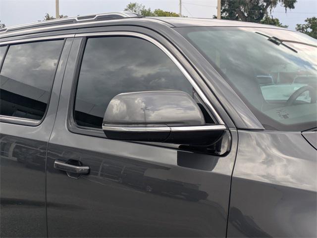 Photo of 2022 Baltic Gray Metallic Clearcoat Jeep Wagoneer