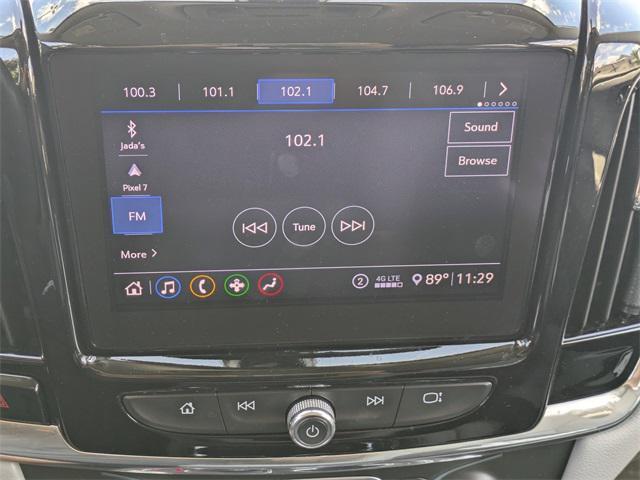 Photo of 2020 Summit White Chevrolet Traverse