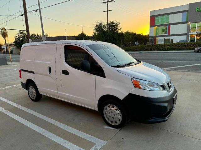 2015 Nissan Nv200