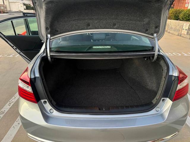 Photo of 2017 Silver Honda Accord