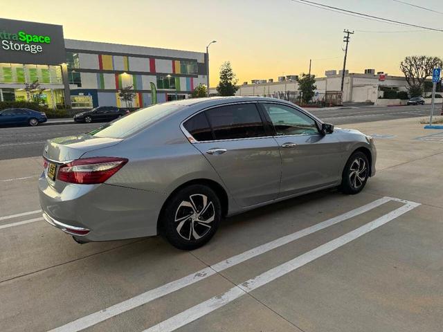 Photo of 2017 Silver Honda Accord