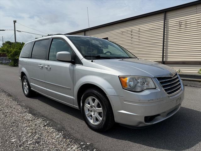 2009 Chrysler Town & Country