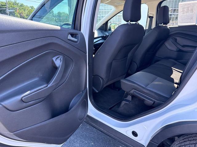 Photo of 2018 WHITE Ford Escape