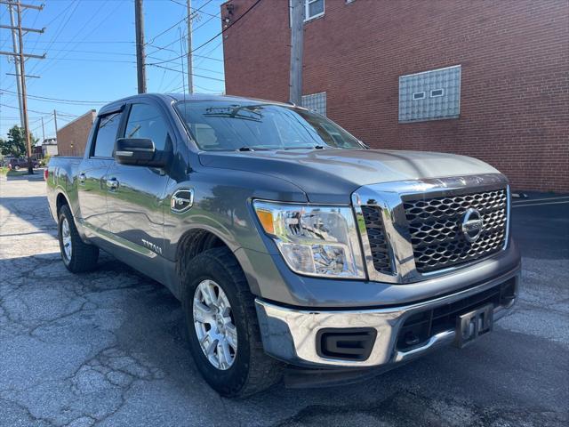 2017 Nissan Titan