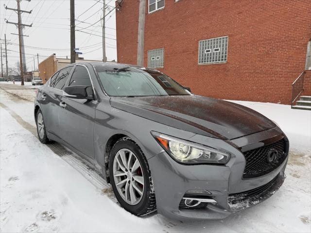 2015 Infiniti Q50