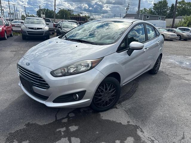 Photo of 2019 Ingot Silver Metallic Ford Fiesta
