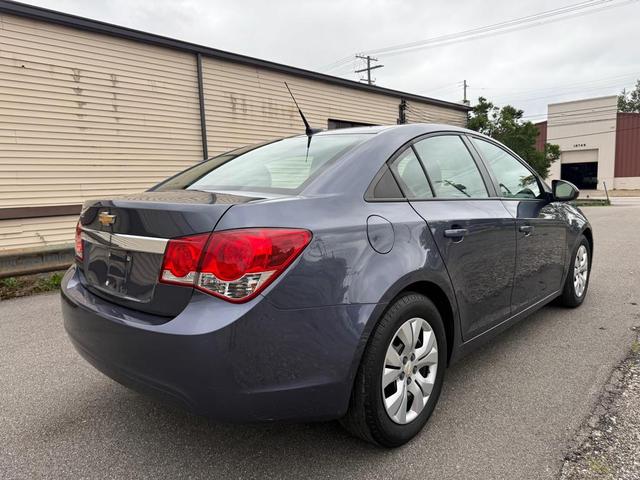 Photo of 2013 Atlantis Blue Metallic Chevrolet Cruze