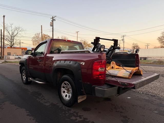 Photo of 2013 Deep Ruby Metallic Chevrolet Silverado 1500