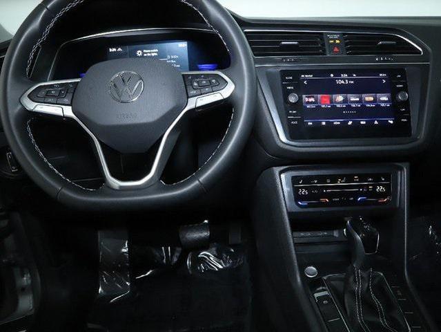 Photo of 2022 Silver Metallic Volkswagen Tiguan