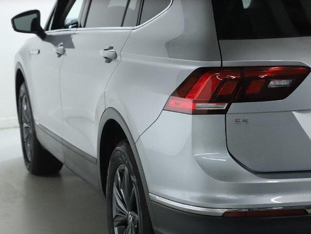 Photo of 2022 Silver Metallic Volkswagen Tiguan