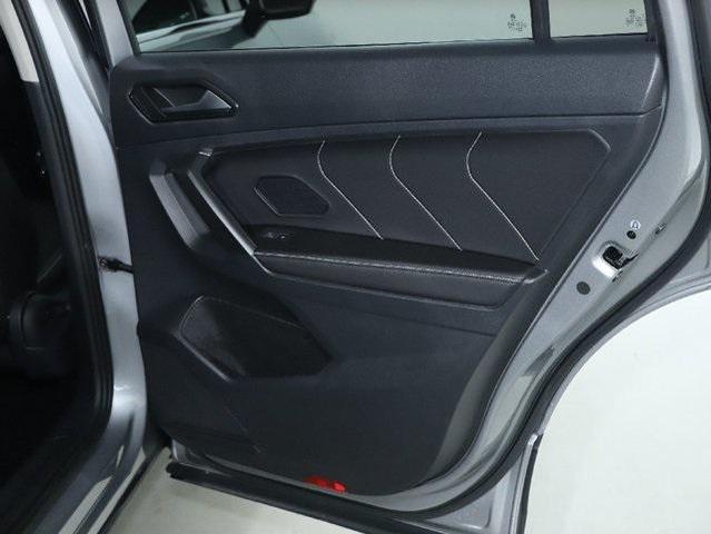 Photo of 2022 Silver Metallic Volkswagen Tiguan