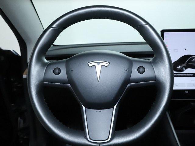 Photo of 2018 Obsidian Black Metallic Tesla Model 3