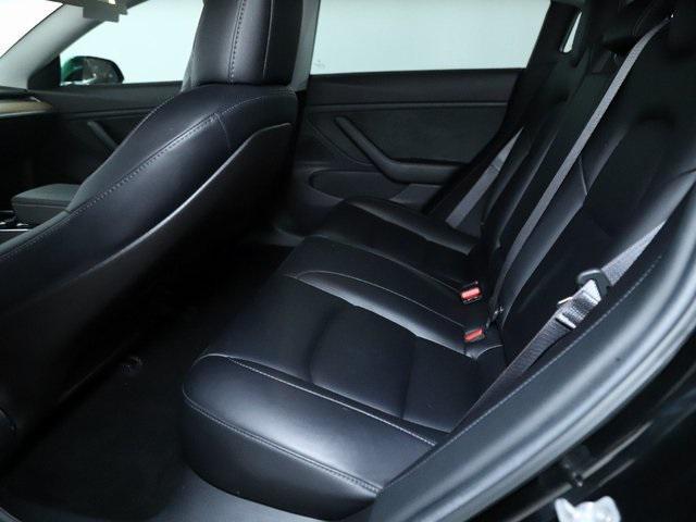 Photo of 2018 Obsidian Black Metallic Tesla Model 3