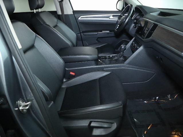 Photo of 2019 Platinum Gray Metallic Volkswagen Atlas