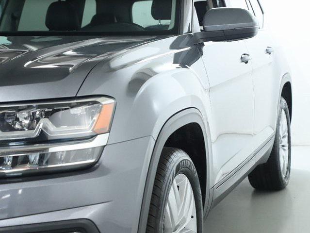 Photo of 2019 Platinum Gray Metallic Volkswagen Atlas