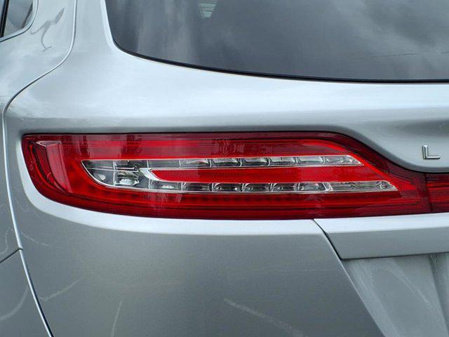 Photo of 2017 Ingot Silver Lincoln MKC