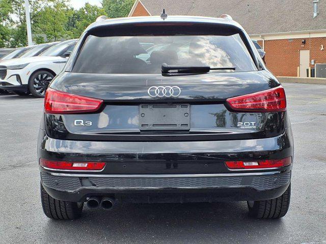 Photo of 2016 Brilliant Black Audi Q3
