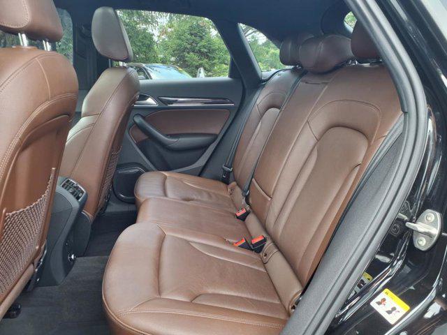 Photo of 2016 Brilliant Black Audi Q3