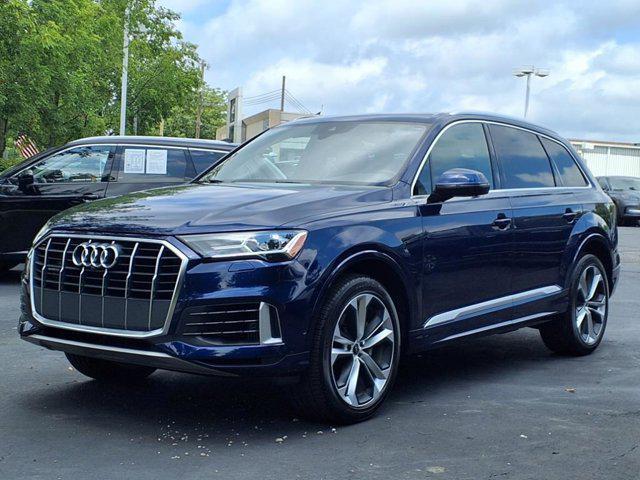Photo of 2021 Navarra Blue Metallic Audi Q7