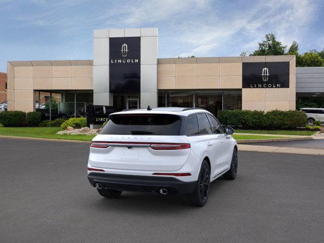 Photo of 2023 Pristine White Metallic Tri-Coat Lincoln Corsair
