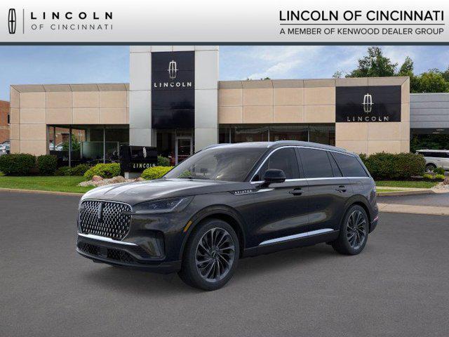 Photo of 2025 Infinite Black Metallic Clearcoat Lincoln Aviator