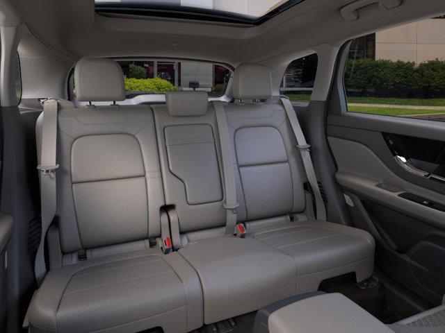 Photo of 2024 Silver Radiance Metallic Clearcoat Lincoln Corsair